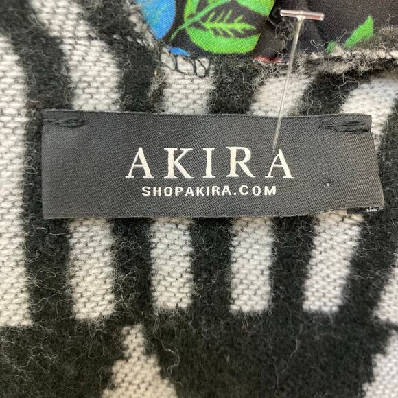 Akira Southwest Black Gray Print Western Poncho One Size Women’s Aztec - Picture 6 of 7